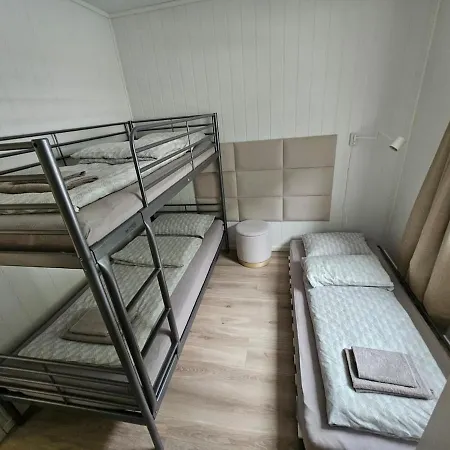 Hillegard 6e 아파트 Lærdalsøyri